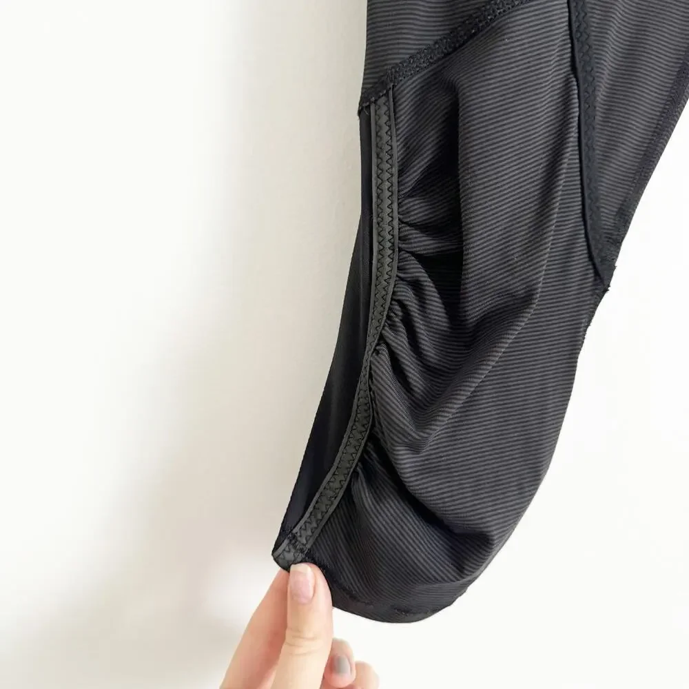 LULULEMON Run Pace Crop Leggings Wee Stripe Black 4